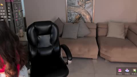  Mary  online show from November 2025 12:16:01 PM