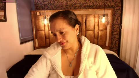 Snapshot of marylinmilf chatting on April 2026 07:48:01 PM Marylin online show from April 2026 07:48:01 PM