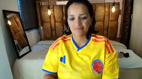 Snapshot of marylinmilf chatting on July 2026 07:53:02 PM Marylin online show from July 2026 07:53:02 PM
