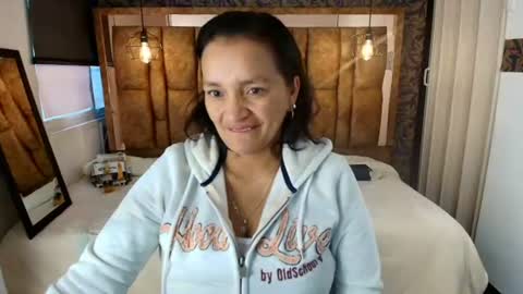 Snapshot of marylinmilf chatting on July 2026 07:05:02 PM Marylin online show from July 2026 07:05:02 PM