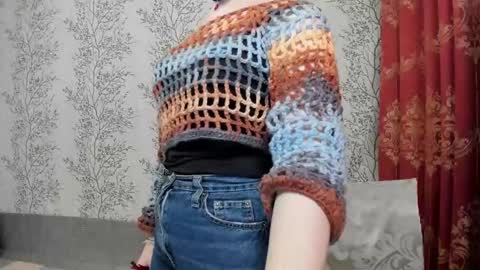 Snapshot of marylou_ chatting on December 2024 01:00:01 PM Mary Lou online show from December 2024 01:00:01 PM