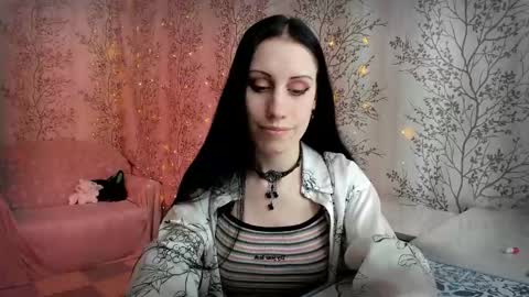 Snapshot of marylou_ chatting on February 2026 07:51:01 AM Mary Lou online show from February 2026 07:51:01 AM