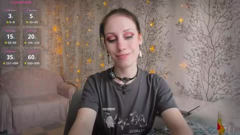 Snapshot of marylou_ chatting on May 2026 06:43:01 AM Mary Lou online show from May 2026 06:43:01 AM