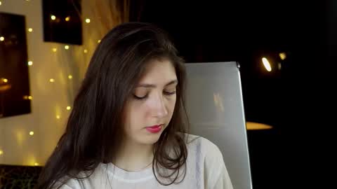 Snapshot of marymillerr chatting on March 2026 09:15:02 AM Mary Miller online show from March 2026 09:15:02 AM