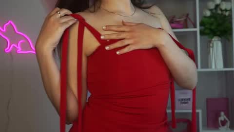Snapshot of marymillerr chatting on April 2026 05:30:01 PM Mary Miller online show from April 2026 05:30:01 PM