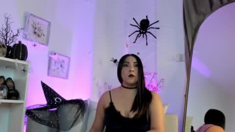 Mary online show from October 2025 02:20:02 AM