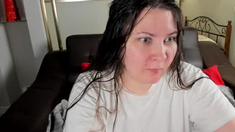 Mary online show from December 2024 05:05:01 PM