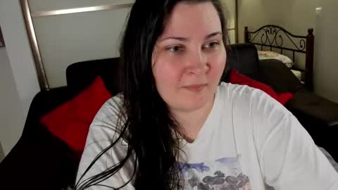 Mary online show from February 2025 06:31:02 PM