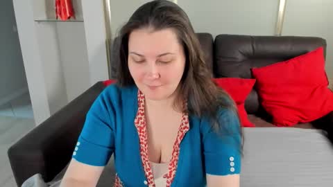 Mary online show from October 2025 06:41:02 PM