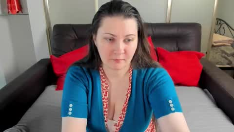 Mary online show from October 2025 05:14:02 PM