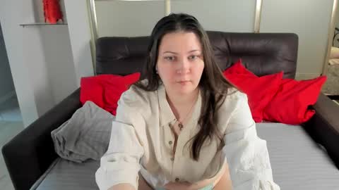 Mary online show from November 2025 11:32:01 AM