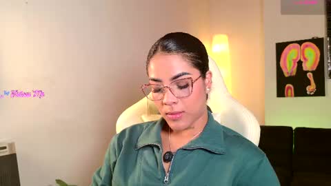 maryybellax online show from July 2026 01:14:01 AM