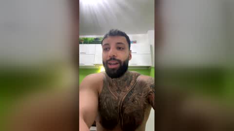 Snapshot of masculineguy69 chatting on May 2026 02:28:02 AM masculineguy69 online show from May 2026 02:28:02 AM