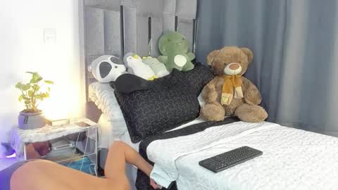 Snapshot of mash_angelo chatting on February 2026 01:53:02 PM mash_angelo online show from February 2026 01:53:02 PM