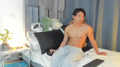 Snapshot of mash_angelo chatting on February 2026 12:09:01 AM mash_angelo online show from February 2026 12:09:01 AM