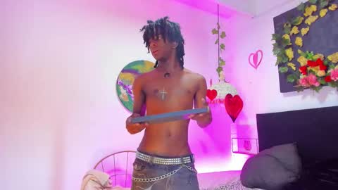 Snapshot of mashall_lee chatting on February 2026 07:24:02 PM MARSHALL LEE online show from February 2026 07:24:02 PM