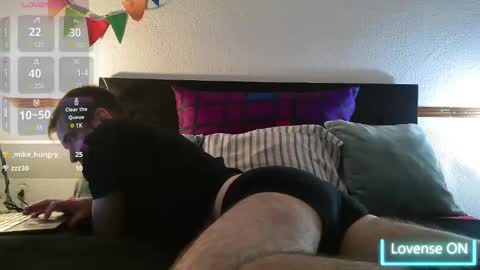 Snapshot of maskbaby2 chatting on March 2025 11:01:02 PM greenhot2 online show from March 2025 11:01:02 PM