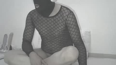 Snapshot of masked_mysterio chatting on June 2026 01:19:02 AM mysterio online show from June 2026 01:19:02 AM