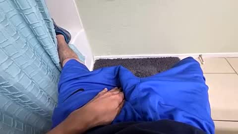 Snapshot of maskedmagikstik chatting on December 2025 10:39:01 PM maskedmagikstik online show from December 2025 10:39:01 PM