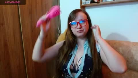 Monica online show from April 2026 08:11:01 PM