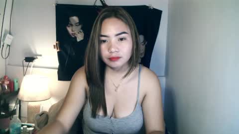Snapshot of masquerade_girl4 chatting on May 2026 02:13:02 PM masquerade girl4 online show from May 2026 02:13:02 PM