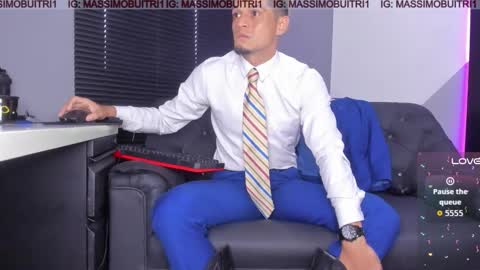 I am Massimo online show from January 2026 12:20:01 PM