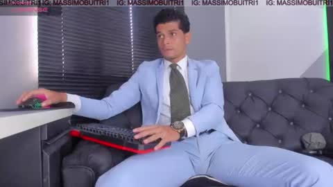 Snapshot of massimo_g chatting on July 2026 12:19:01 PM I am Massimo online show from July 2026 12:19:01 PM