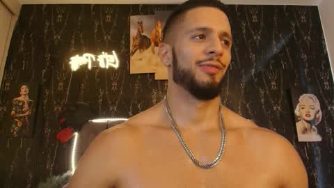 massimo_greco2 online show from November 2025 09:37:02 PM