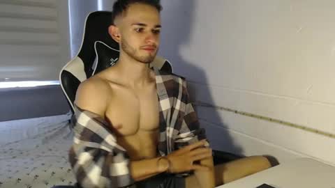 massimo online show from March 2025 04:21:01 PM