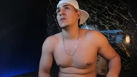 Snapshot of massimo_vidal chatting on May 2026 10:17:01 PM massimo_vidal online show from May 2026 10:17:01 PM