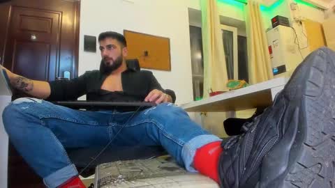 Matthew online show from November 2025 10:20:02 PM