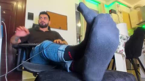 Matthew online show from November 2025 10:21:01 PM