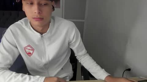 master_billy1 online show from June 2026 05:50:02 PM