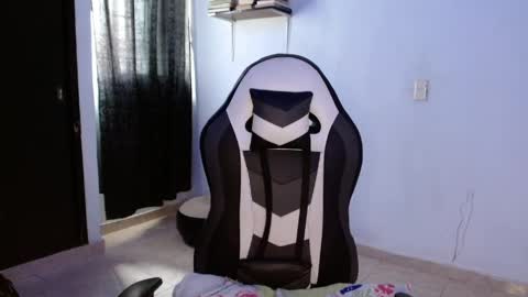 master_black777 online show from April 2026 03:56:01 PM