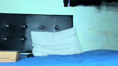 master_dominant_777 online show from December 2025 10:14:01 PM