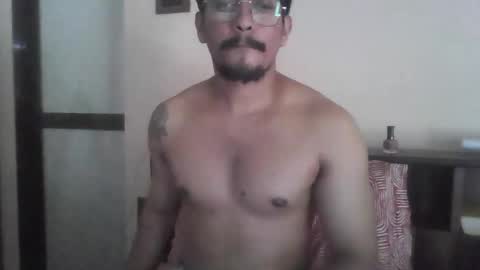 master_leoo online show from December 2025 05:57:01 AM