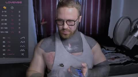 Snapshot of master_oil chatting on March 2025 12:36:02 PM Huge Alex online show from March 2025 12:36:02 PM