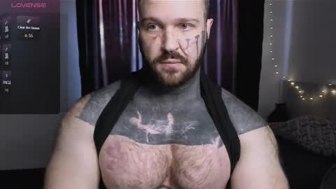 Snapshot of master_oil chatting on October 2025 11:44:02 AM Huge Alex online show from October 2025 11:44:02 AM