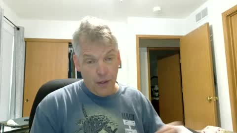 Snapshot of master_thorn chatting on June 2026 06:21:02 PM Master Thorn online show from June 2026 06:21:02 PM