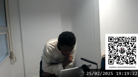 Masterdomfuck online show from February 2025 10:18:02 PM