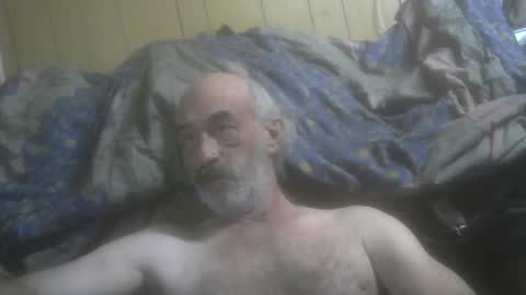 Snapshot of mastermichael24 chatting on December 2024 02:04:01 AM mastermichael24 online show from December 2024 02:04:01 AM