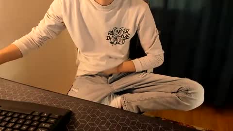 Silly Rabbit  online show from December 2024 08:06:02 PM