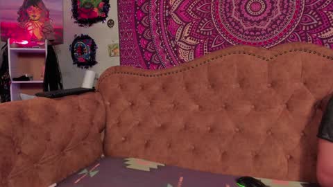   online show from March 2026 05:02:02 AM