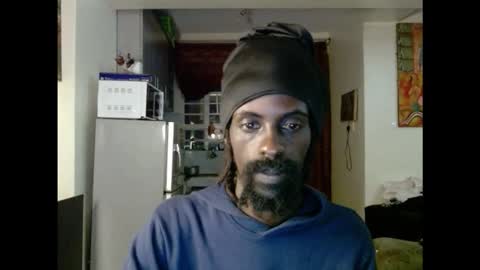 Marl online show from October 2025 02:39:02 AM