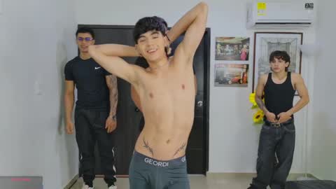 Team Cris Darwin- Fernando- Stiven- David online show from May 2026 11:29:01 AM