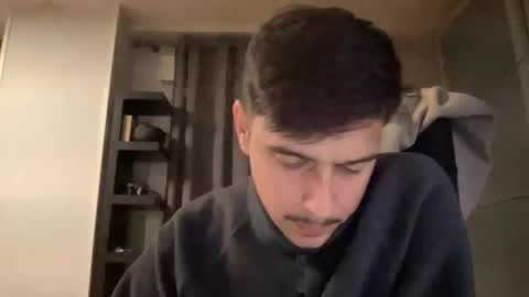 Aaron online show from October 2025 07:29:02 PM