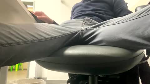 Snapshot of matcris90 chatting on January 2025 03:38:01 PM matcris90 online show from January 2025 03:38:01 PM