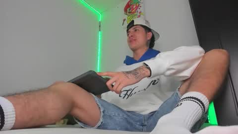 mateo_escobar online show from January 2026 05:10:02 AM