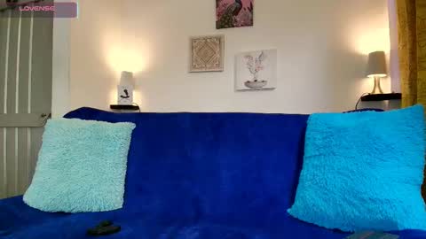 Snapshot of mateo_nick chatting on March 2025 06:00:02 PM Mateo and Noah online show from March 2025 06:00:02 PM