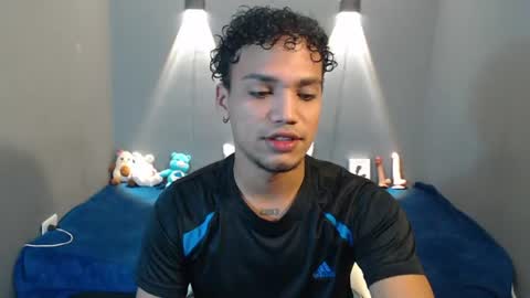 Snapshot of mateo_nick chatting on June 2026 11:19:05 AM Mateo and Noah online show from June 2026 11:19:05 AM
